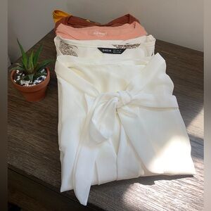 Mystery Bundle of 5 Tops